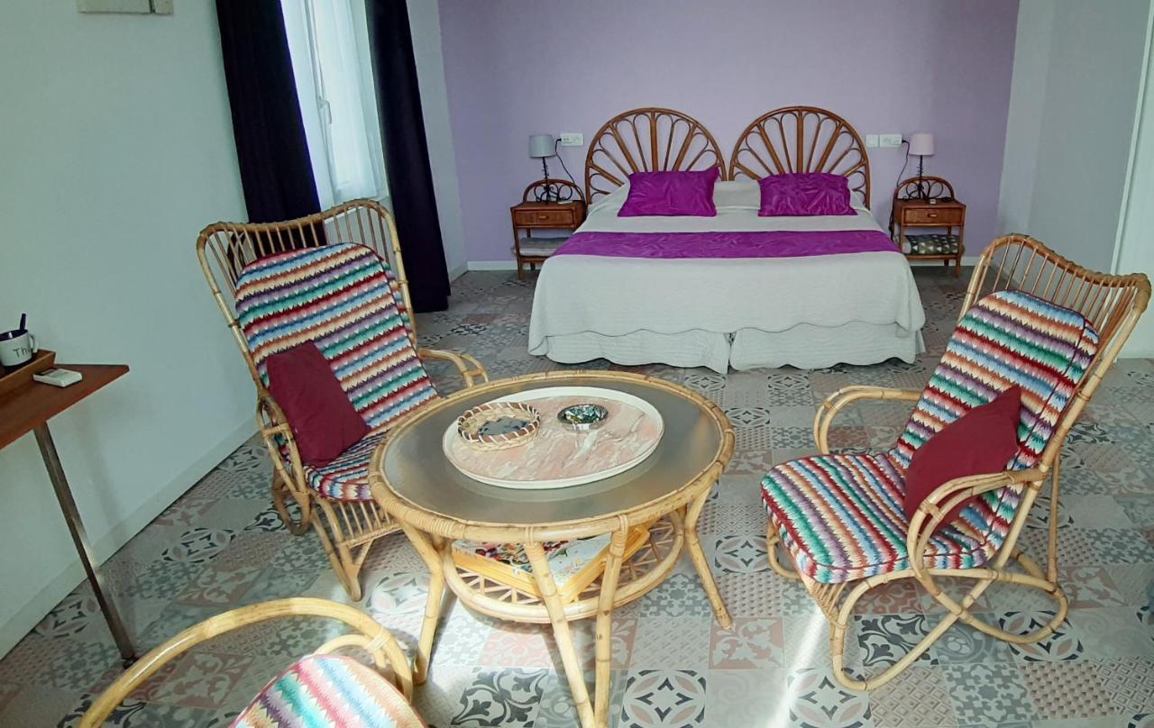 Chambre D'Hotes Du Mas Julianas Сен-Лоран-де-ла-Саланк Экстерьер фото